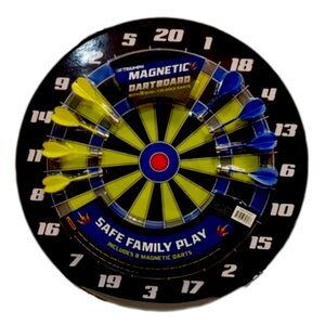 Magnetic dart board